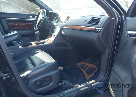 2013 Lincoln Mks z USA, uszkodzony, nr VIN 1LNHL9EKXDG603040